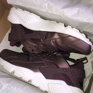 Nike Huaraches